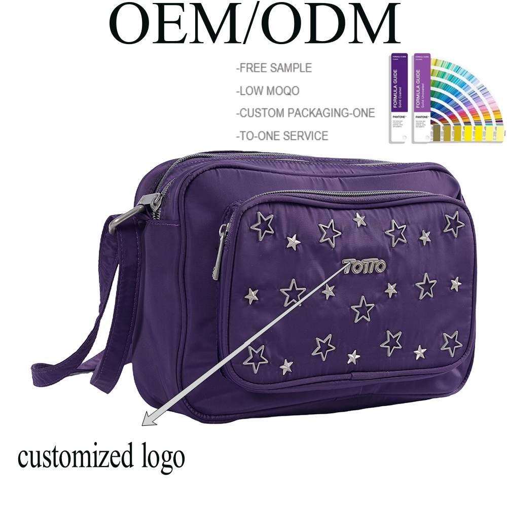 decorazione di accessori in metallo di forma quadrata con tracolla regolabile unsex dal design personalizzato in fabbrica