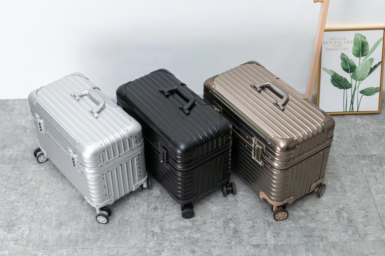 Custodia portatile con serratura a combinazione di sicurezza per valigia trolley in alluminio di alta qualità da 18 pollici per viaggi d'affari