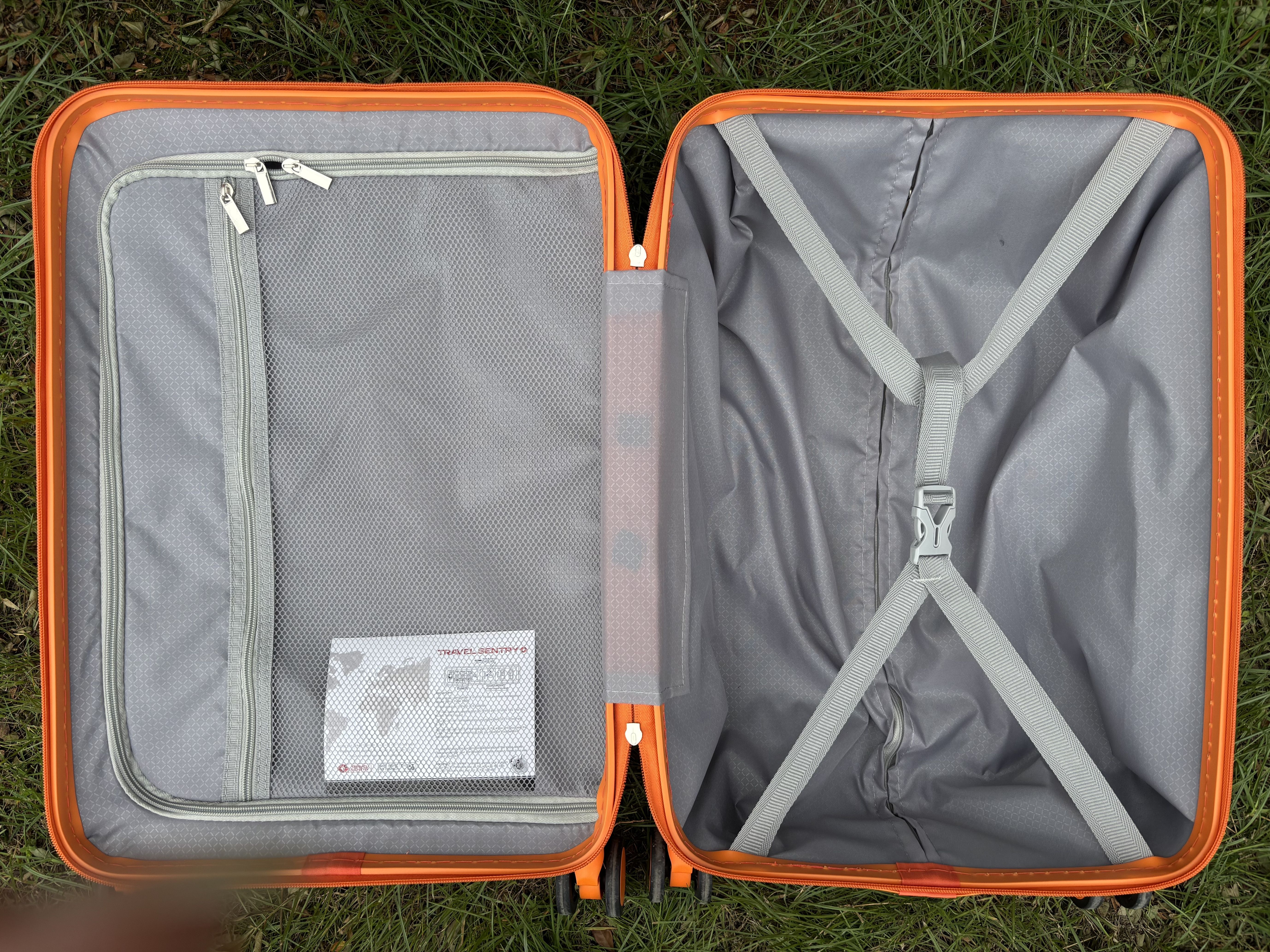 Nuovi set di valigie per bagagli in PP di colore chiaro, vendita calda in fabbrica, popolare unisex, con design a trolley largo